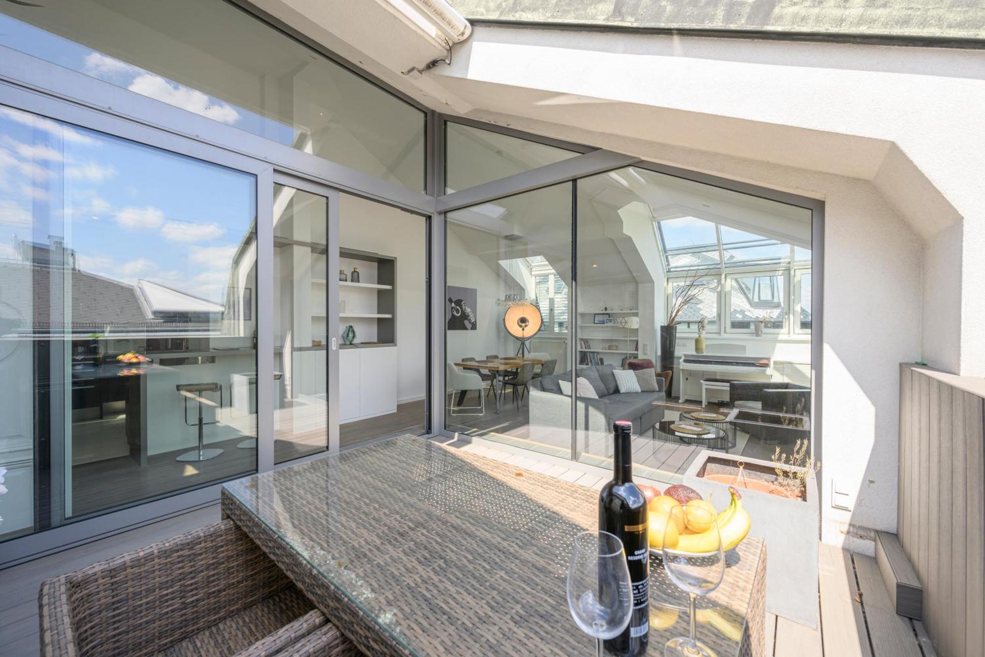 Executive Suite Schottenring Viena Exterior foto